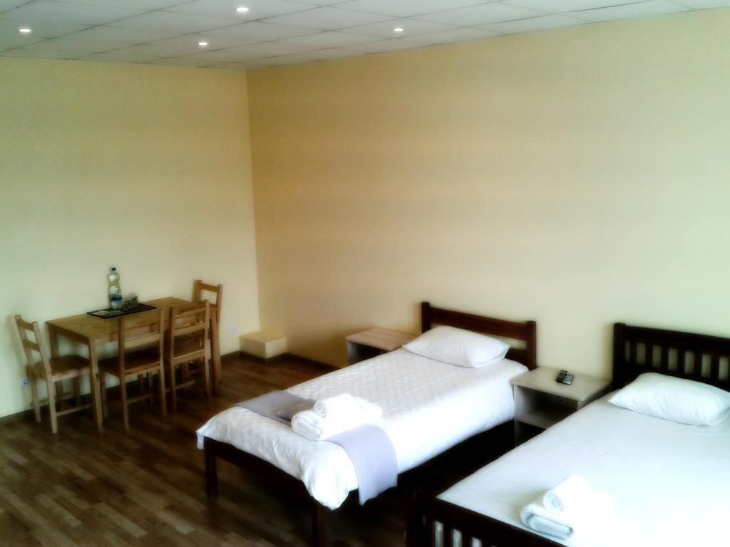 Arsenal Hotel Daugavpils Eksteriør billede