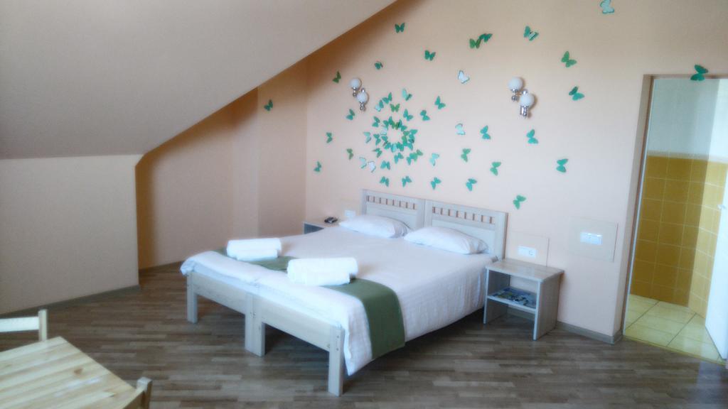 Arsenal Hotel Daugavpils Eksteriør billede