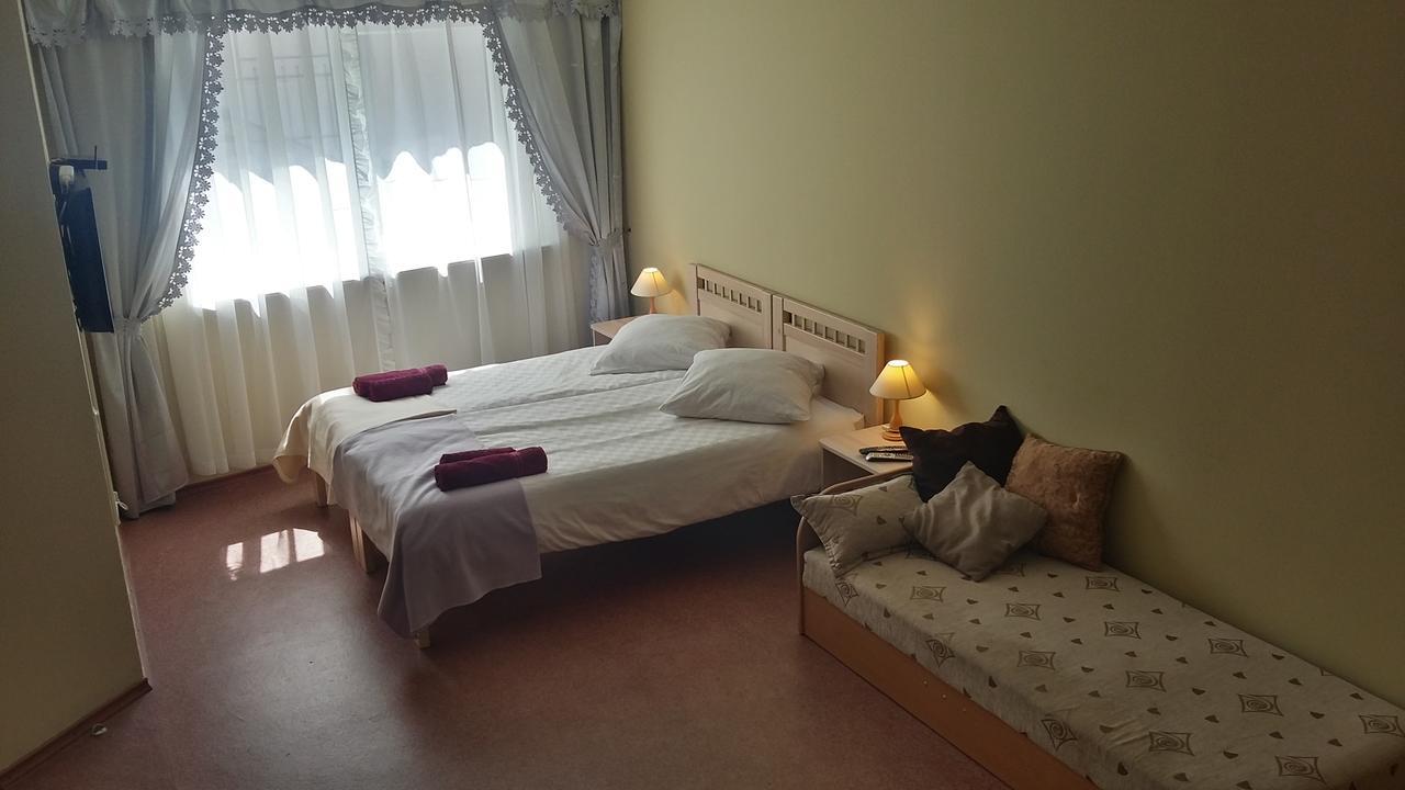 Arsenal Hotel Daugavpils Eksteriør billede
